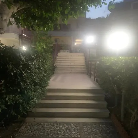 Albatros Fronte Spiaggia דירה