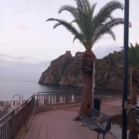 דירה Albatros Fronte Spiaggia SantʼAlessio Siculo